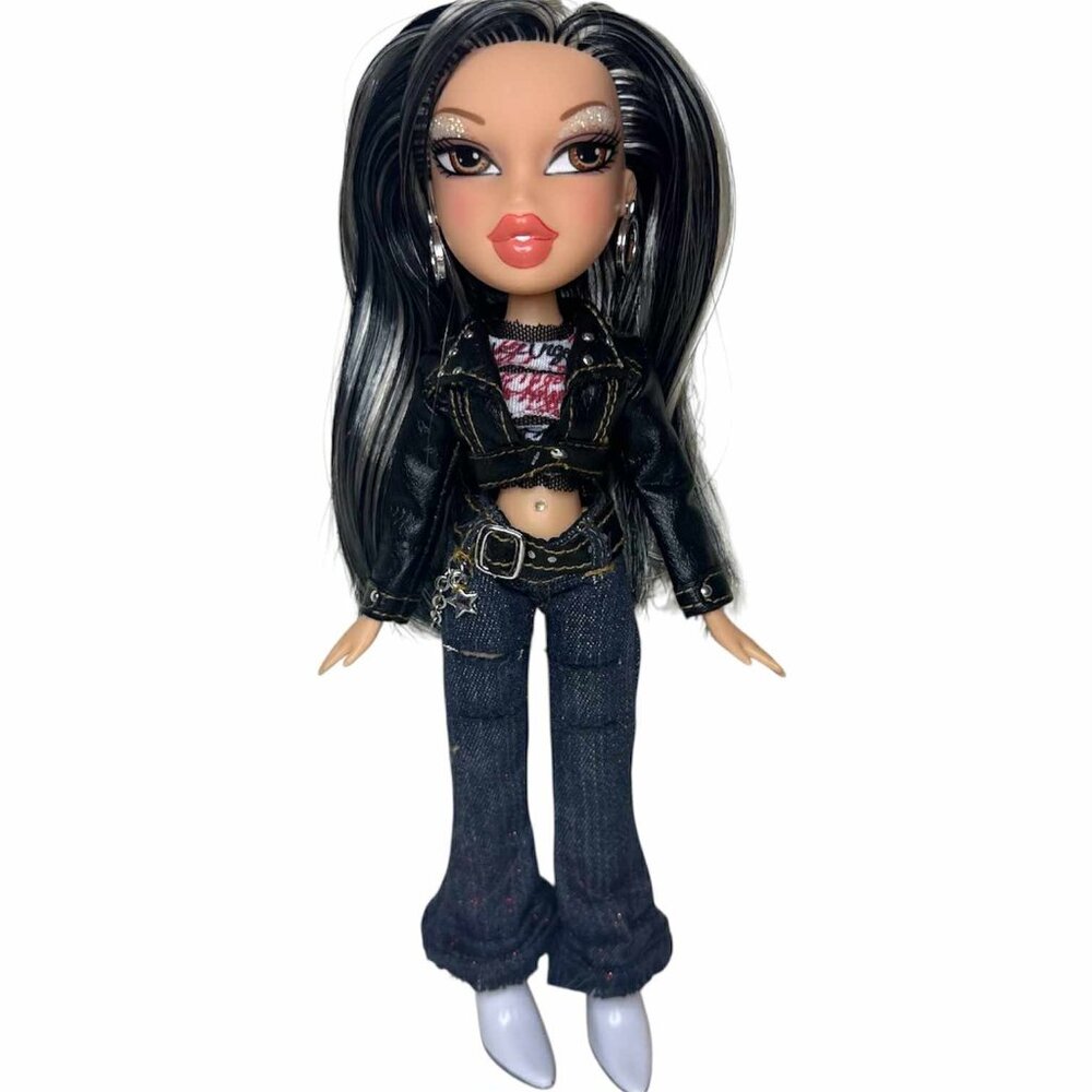 Bratz Rock Angelz Jade Doll Outfit Stand MGA Entertainment Reproduction 2021
